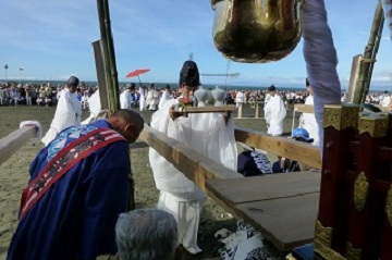 神事「お神酒献上」