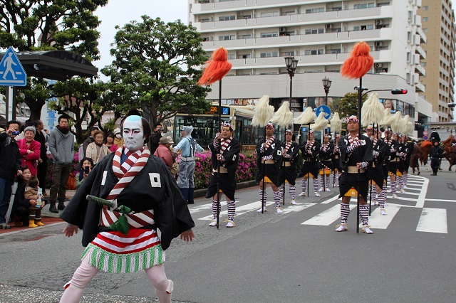 越前行列の登場